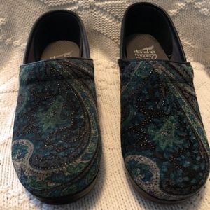 Dansko Women's Clogs Vegan Size 39